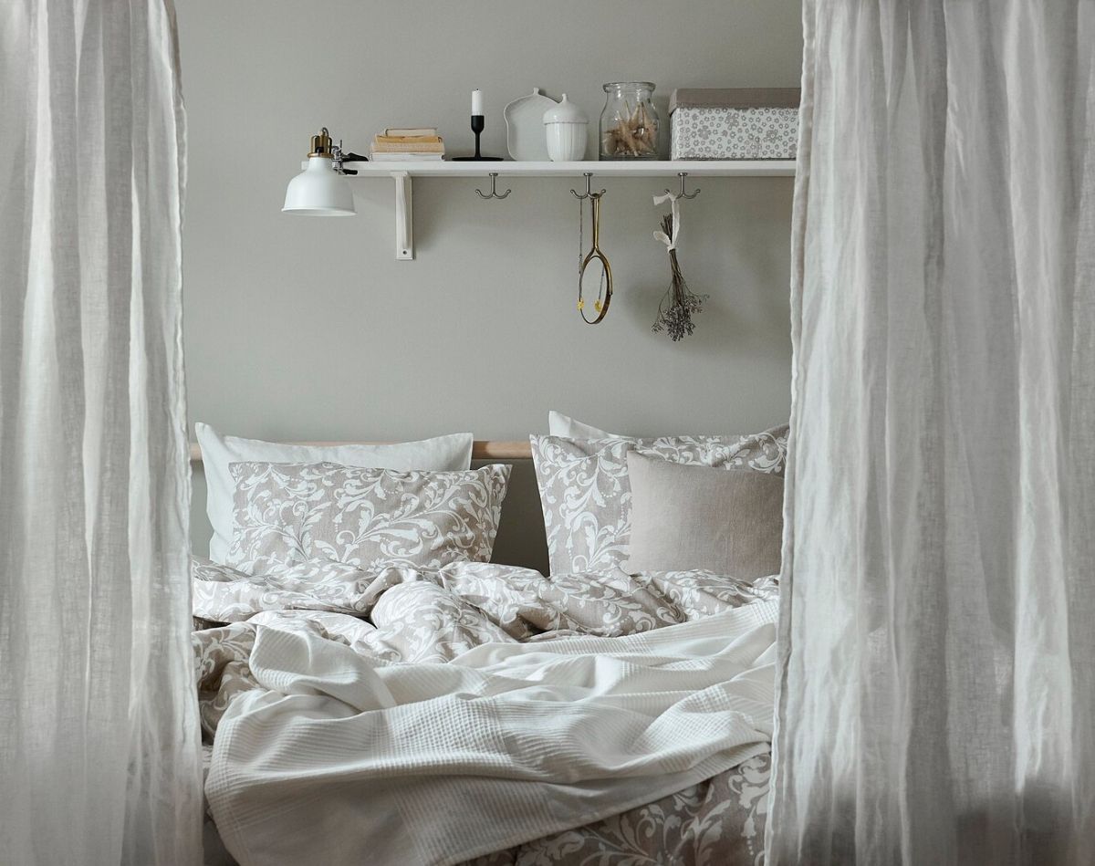 Funda nórdica de la serie VÅRBRÄCKA de Ikea