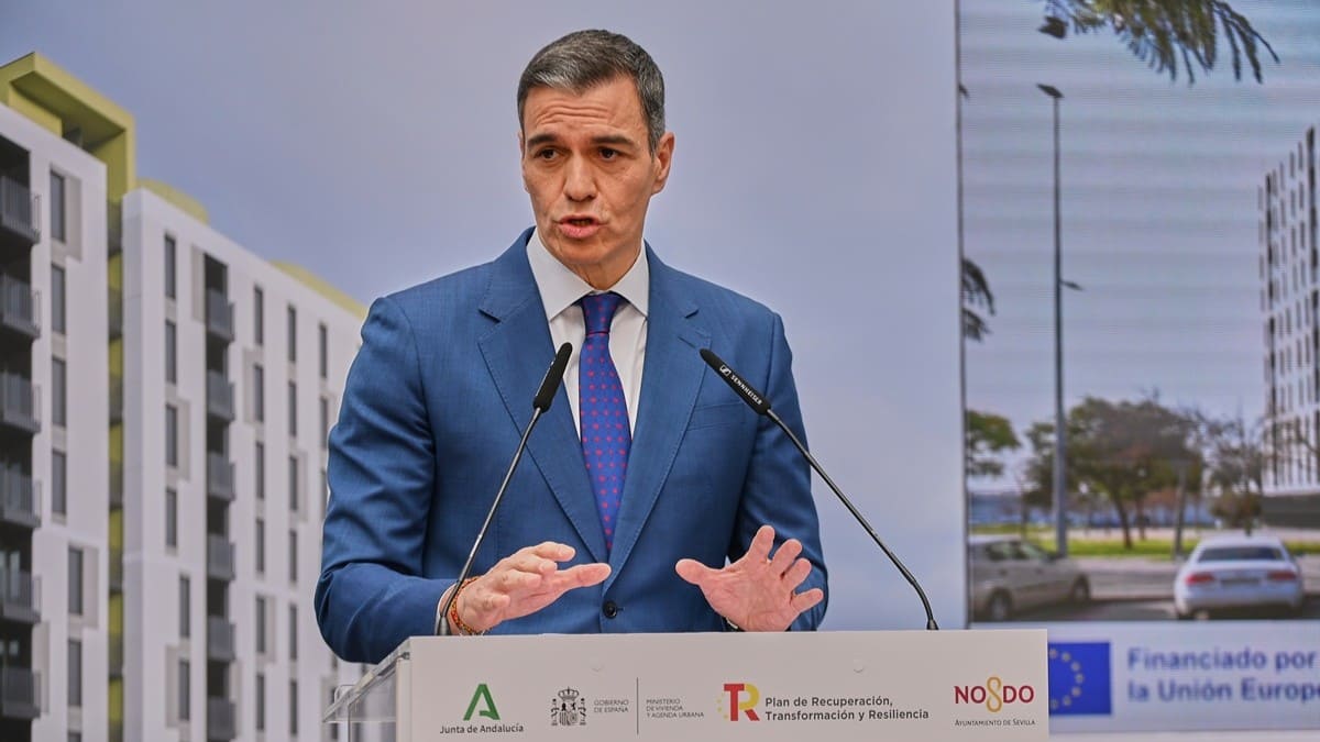 El presidente del Gobierno de España, Pedro Sánchez, ha participado también en el acto | Salvador López Medina