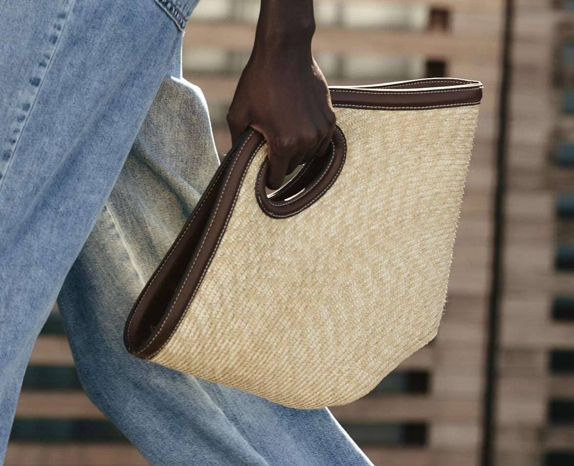 Bolso contraste de Zara