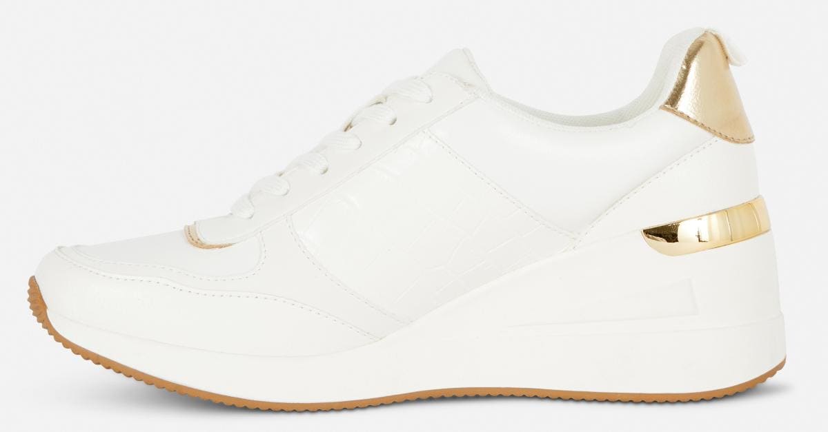 Deportivas de cuña con cordones de Primark