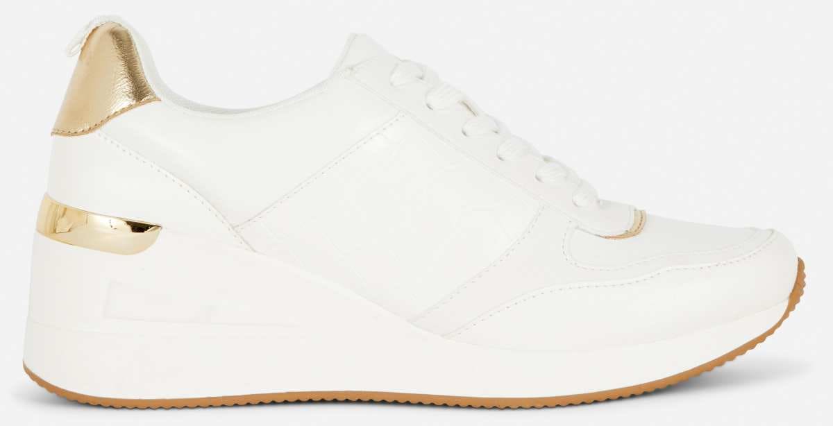 Deportivas de cuña con cordones de Primark