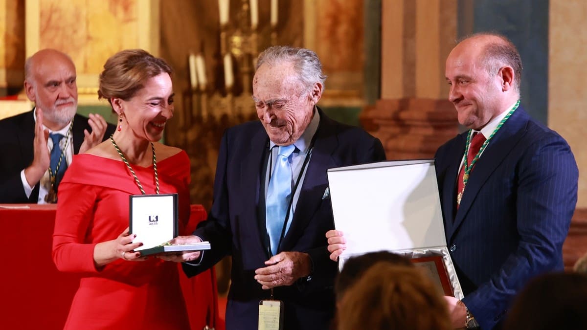 La emoción ha estado muy presente en el acto | Cristo García