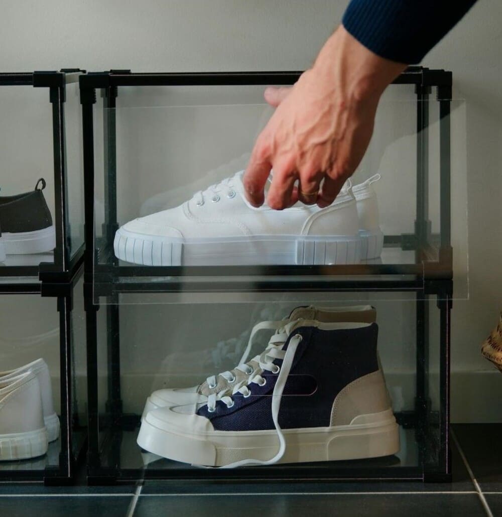 Caja transparente para zapatos SKUFFEN