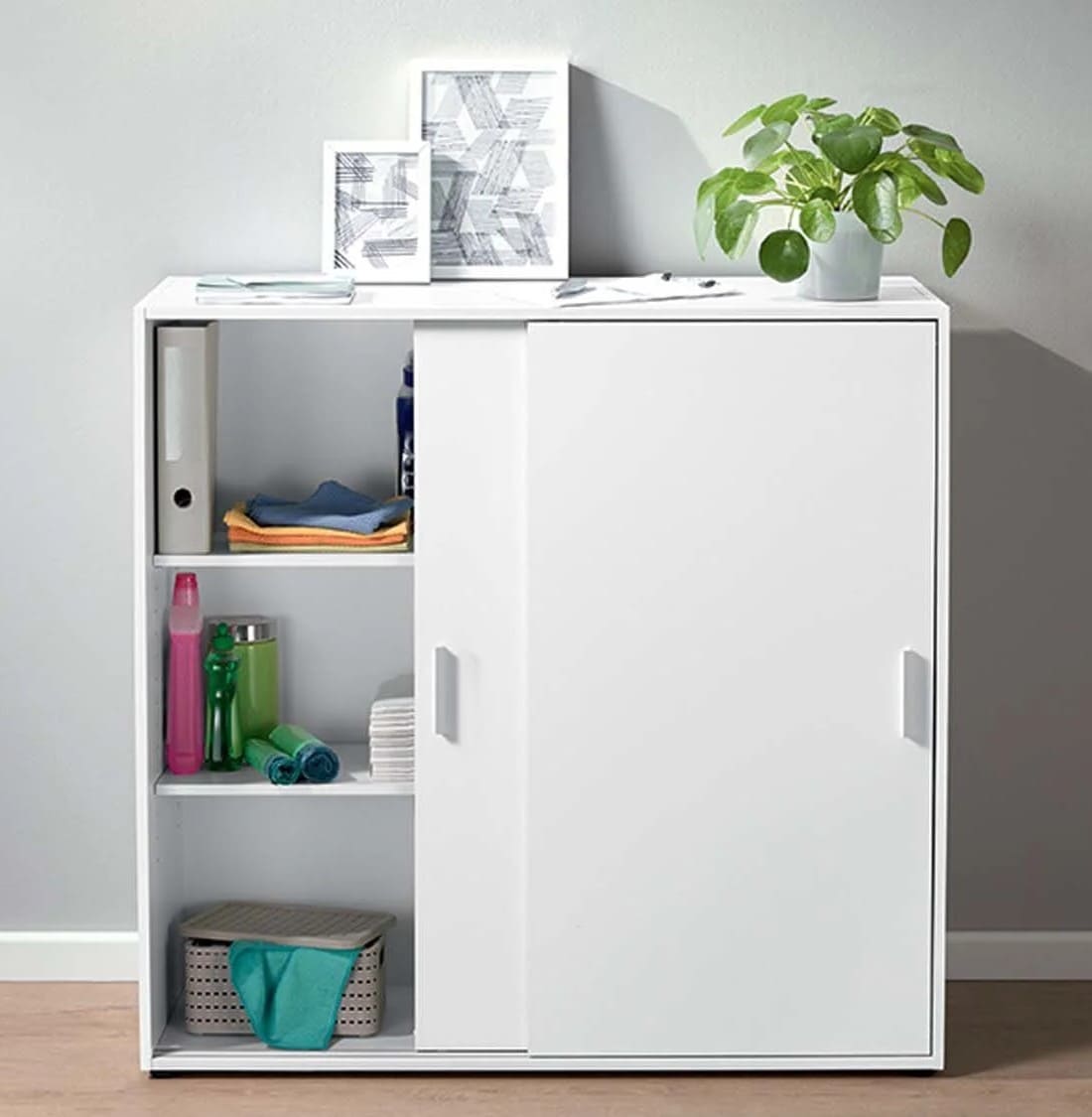 Armario de almacenaje con 2 puertas correderas