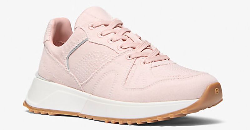 Las zapatillas Jaime de denim en color agua de rosas de Michael Kors