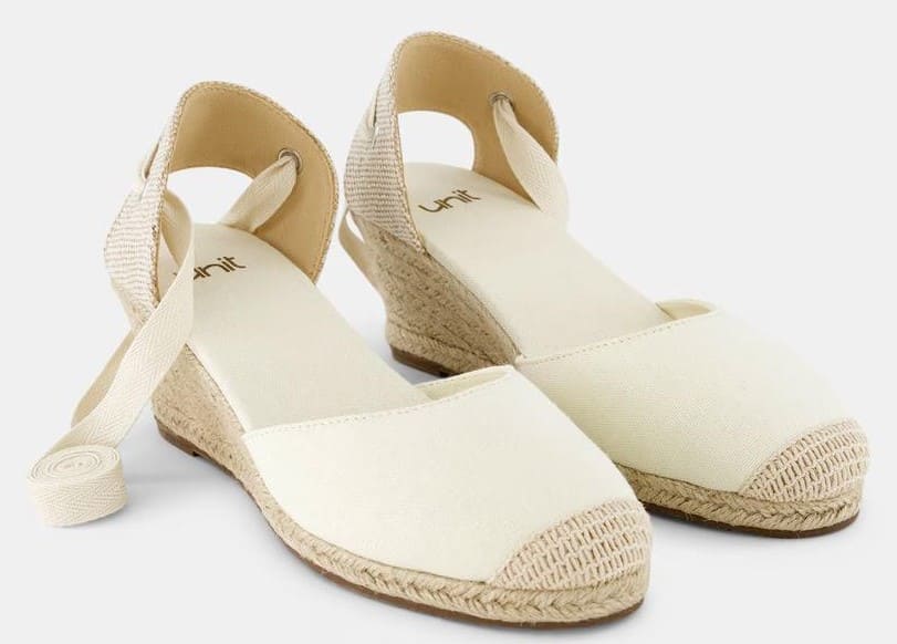 Alpargatas con cintas