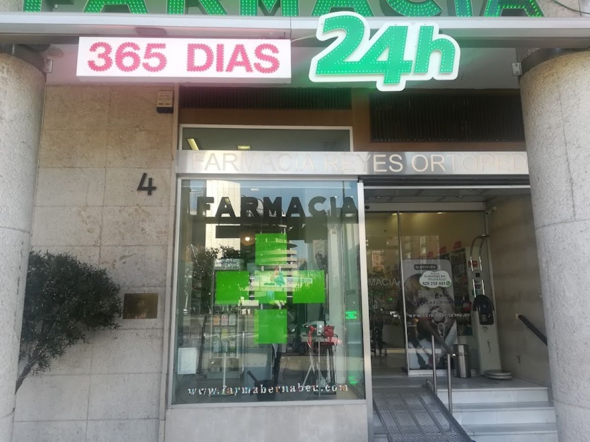 Farmacia 24 H Plaza Sagrados Corazones 4 en Madrid