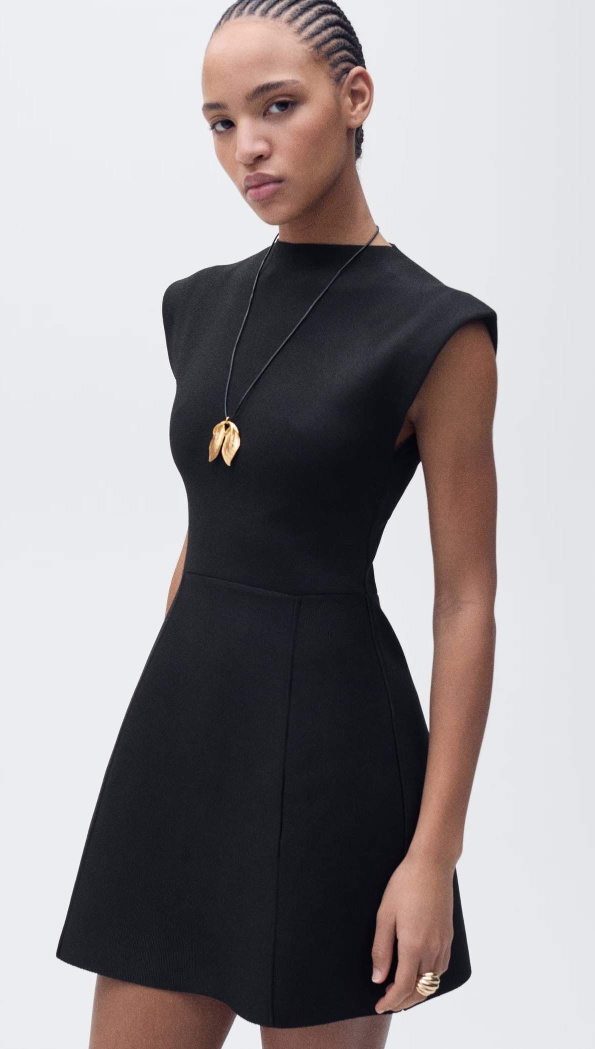 Vestido peplum cuello Perkins de Mango