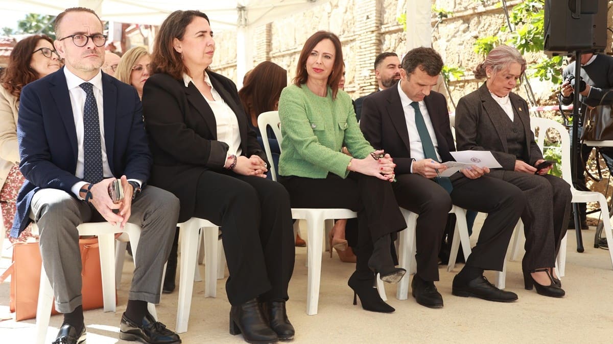 De estas 53 viviendas, cuyo plazo de ejecución es de 18 meses, un total de 27 son de tres dormitorios y 26 de dos dormitorios | Cristo García