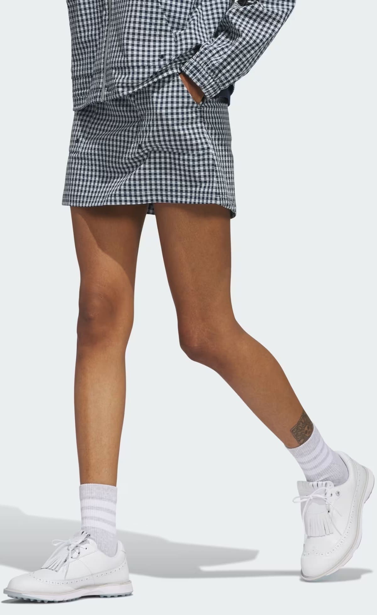 La nueva falda pantalón Ultimate365 Gingham de Adidas