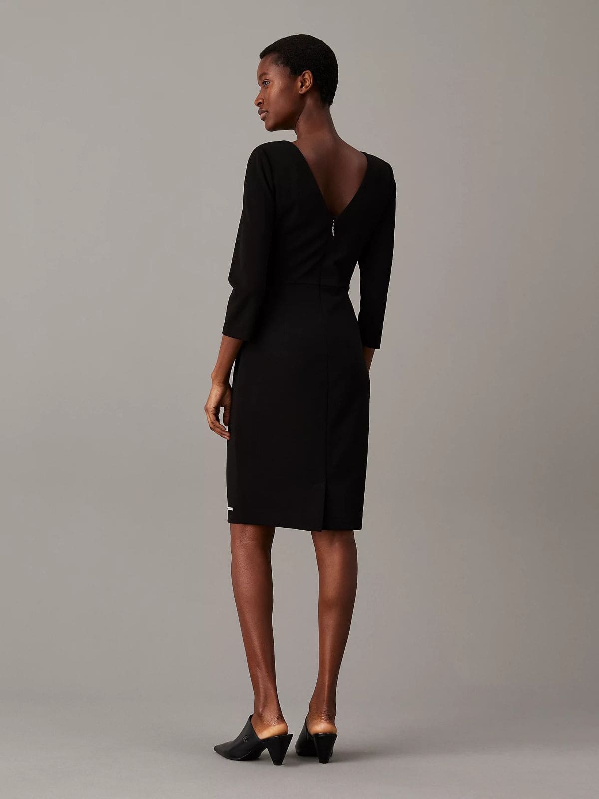 Vestido slim de neopreno con detalle de giro de Calvin Klein