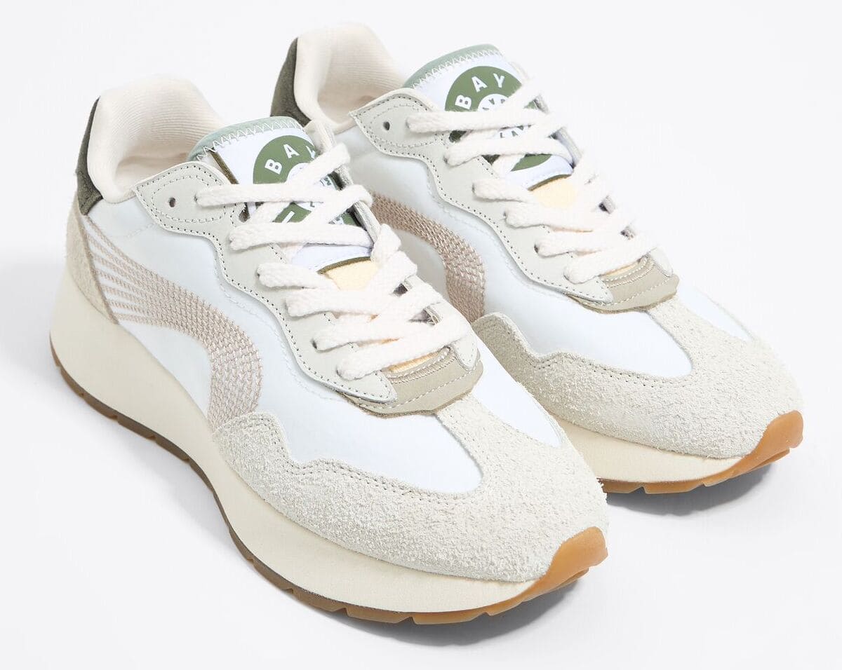 Las zapatillas deportivas Lifestyle 13 22 en color blanco de Bimba y Lola