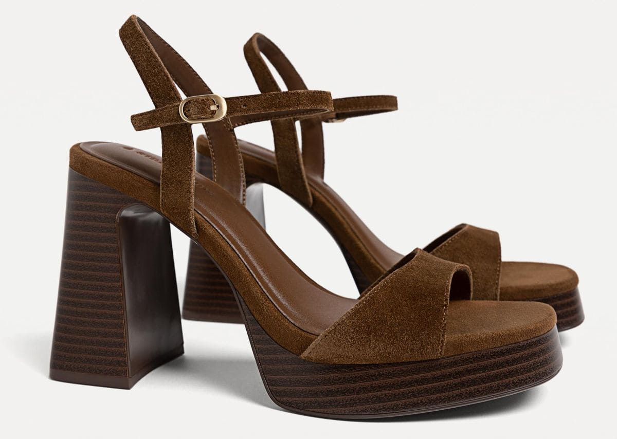 Sandalias plataforma serraje de Stradivarius