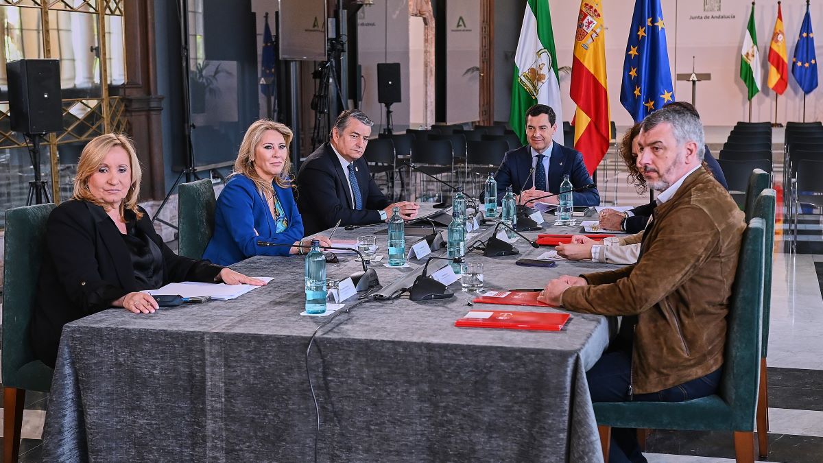 Mesa del Diálogo Social por los aranceles de EEUU | Salvador López Medina