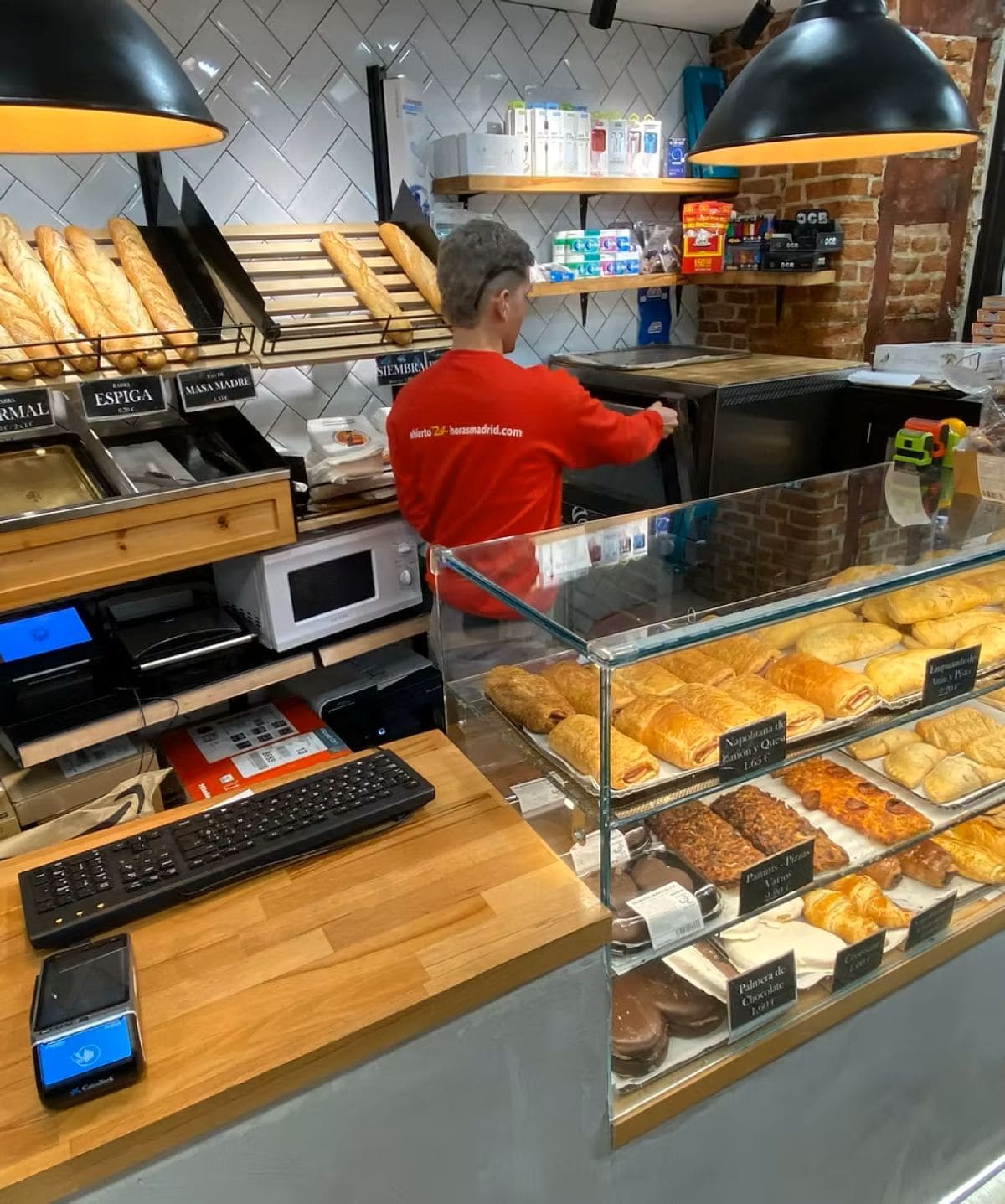 Tiendas 7x24 en Madrid