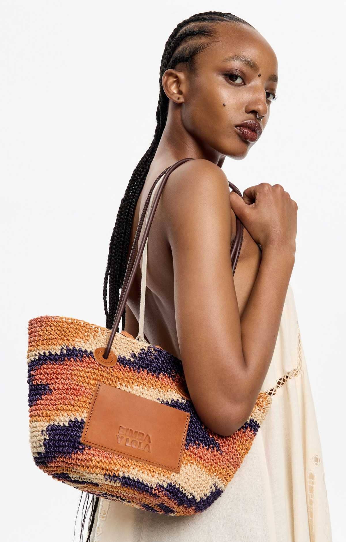 Bolso capazo mediano púrpura de Bimba y Lola