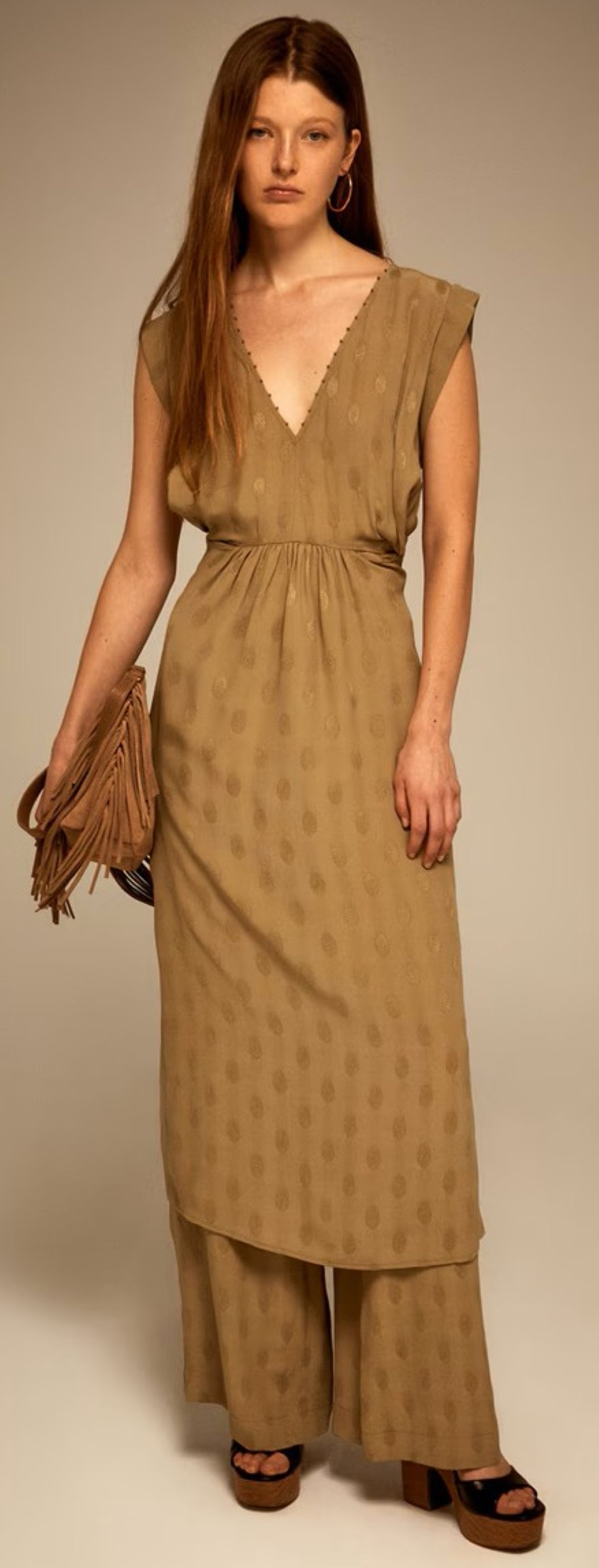 Vestido fluido jacquard Sfera de El Corte Inglés