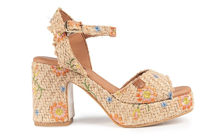 Popa Sandalias de tacón de mujer de piel con flores bordadas y cierre de hebilla en El Corte Inglés