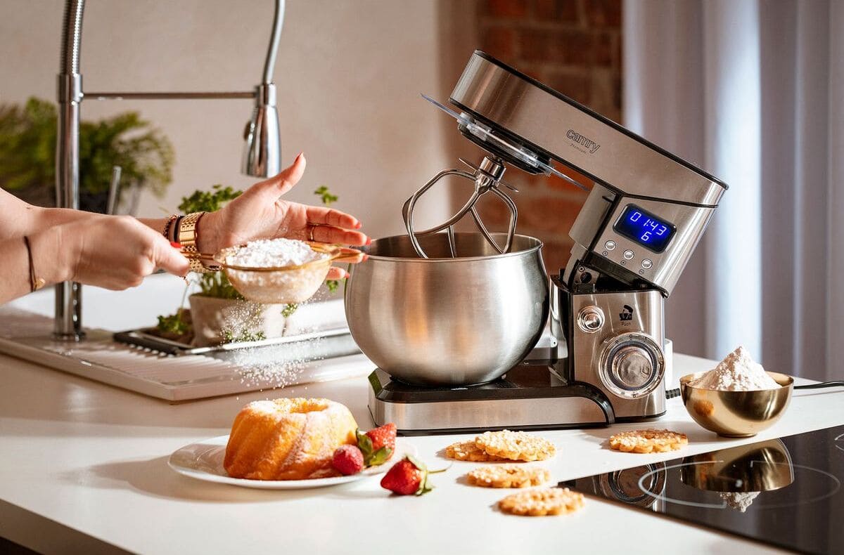 La batidora amasadora de repostería profesional de acero inoxidable de Leroy Merlin