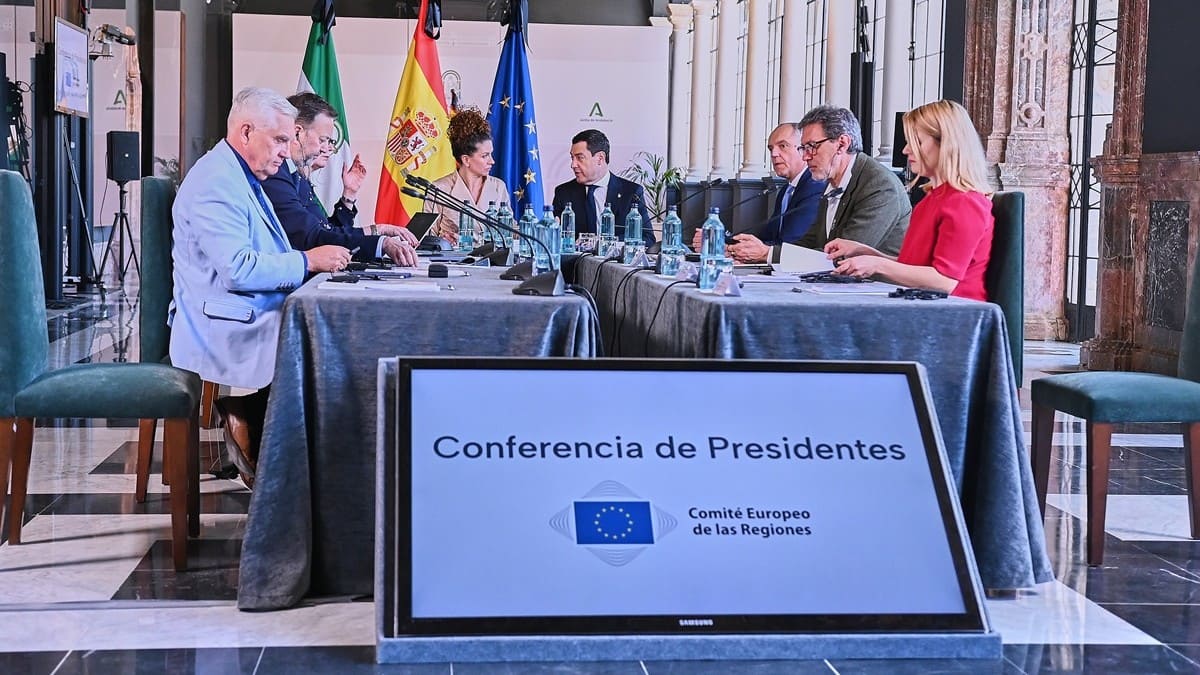 Imagen de la reunión celebrada en Sevilla | Salvador López Medina