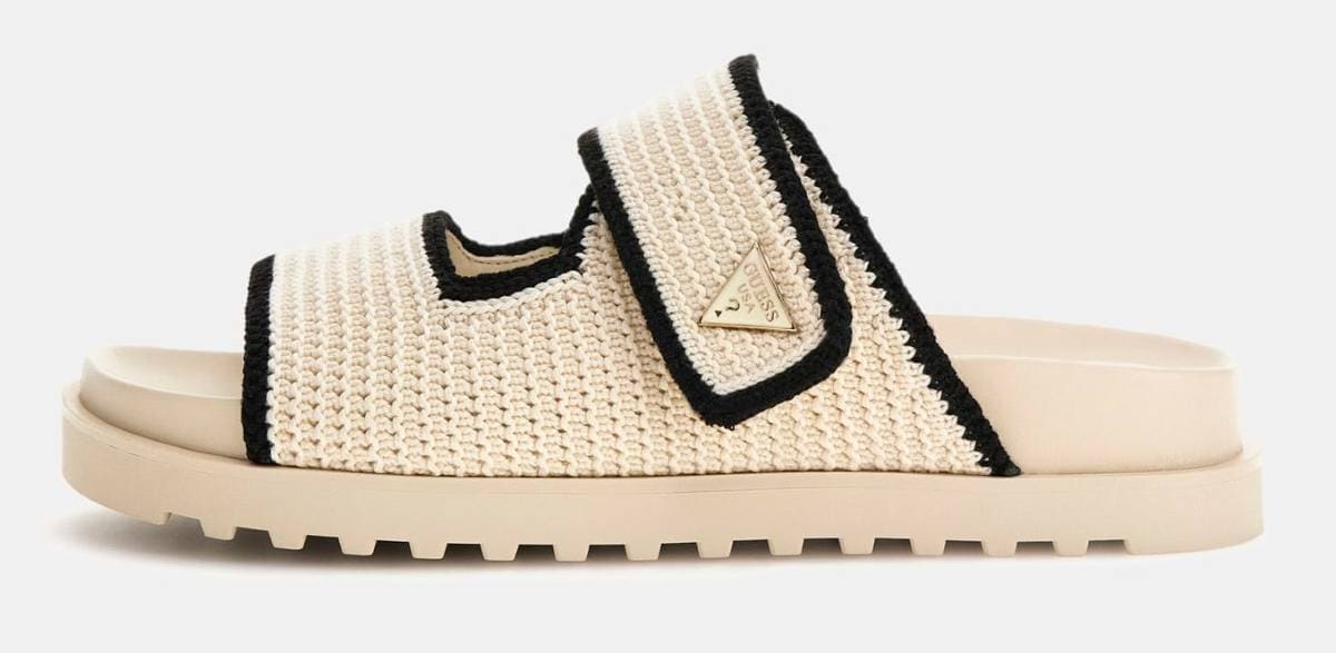 Sandalia Fadenna de malla de Guess