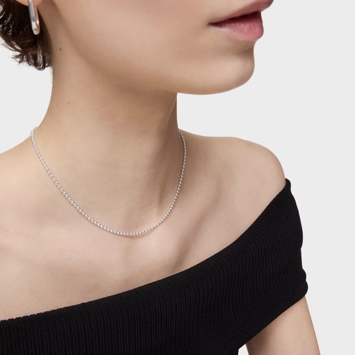 El collar gargantilla de plata con bolas medianas, 40 cm Chain de Tous