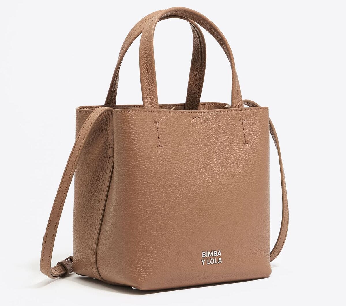 El bolso Chihuahua pequeño de piel en color marrón claro de Bimba y Lola