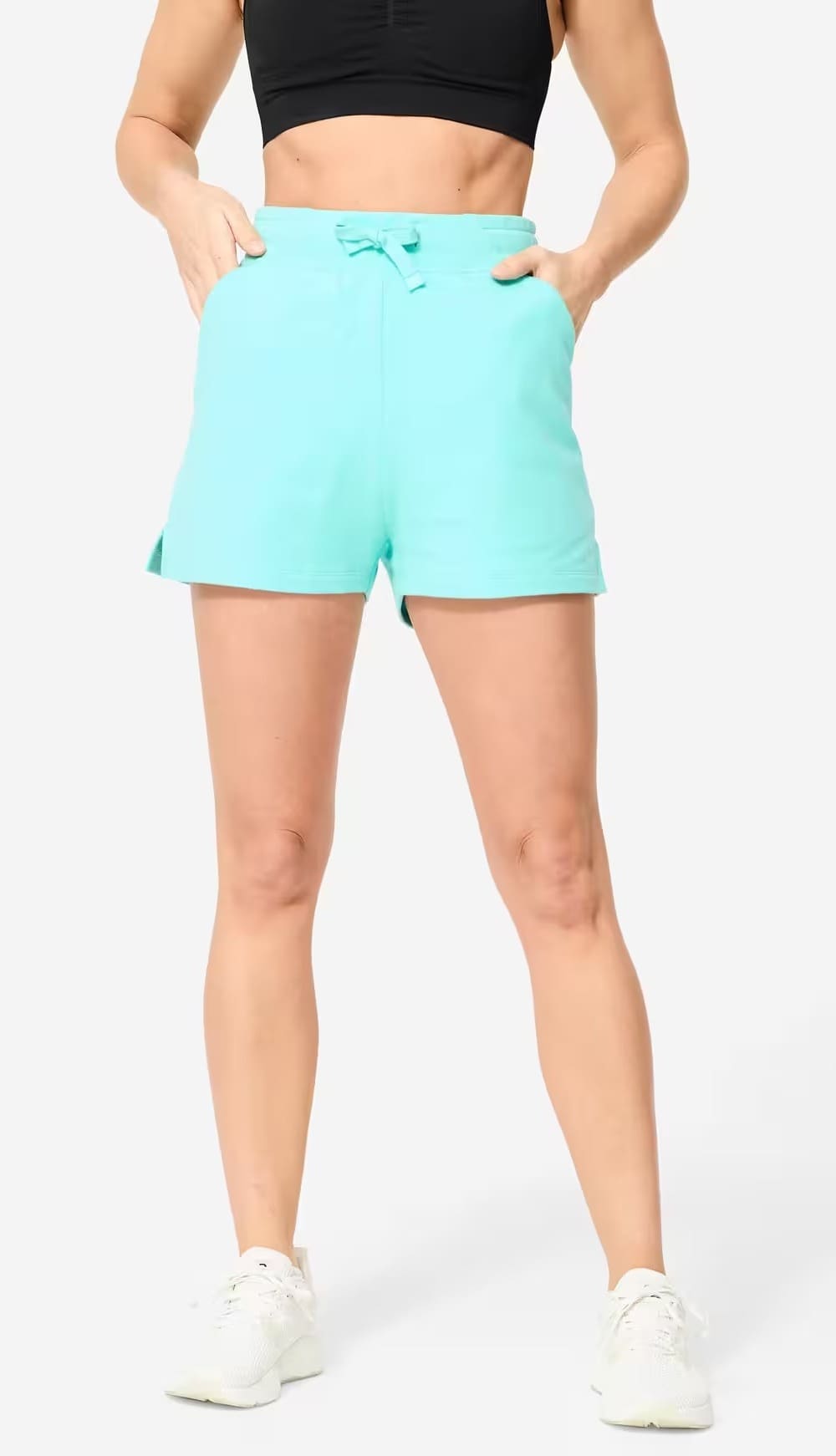 El nuevo pantalón corto Fitness para mujer en color verde lago de Domyos en Decathlon