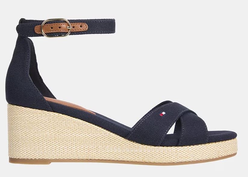 Sandalia de cuña media de esparto con bandera