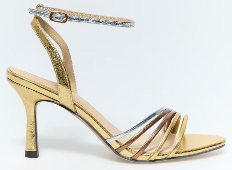 Sandalia de tacón minitira