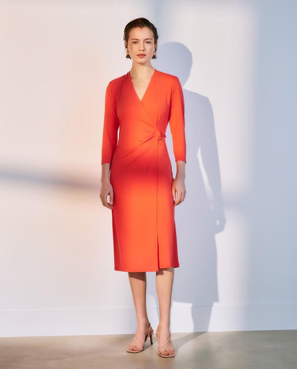 Vestido midi con escote pico, Woman El Corte Inglés