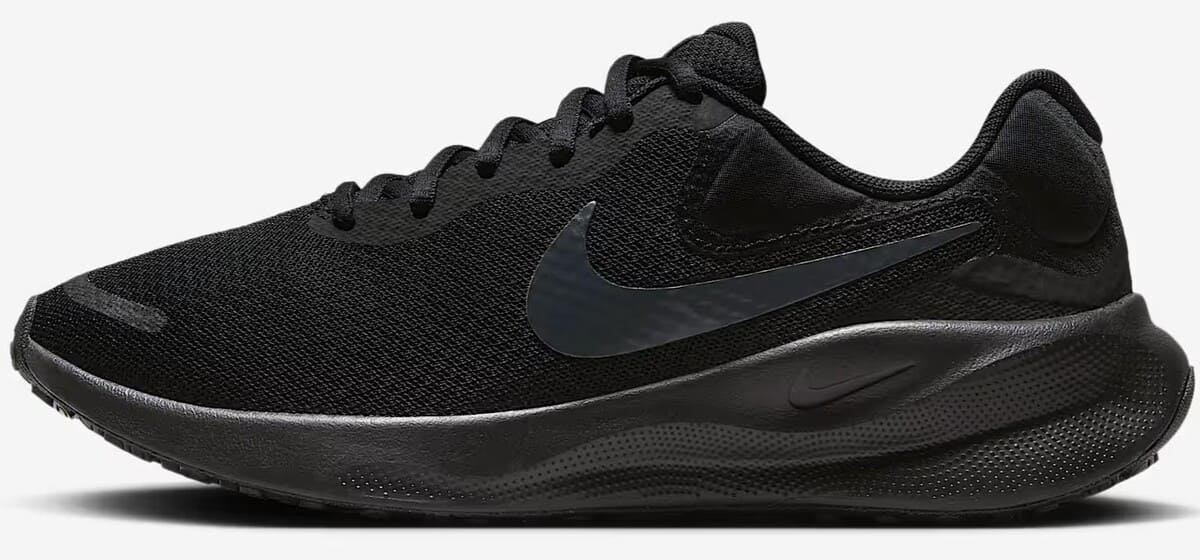 Nike Revolution 7