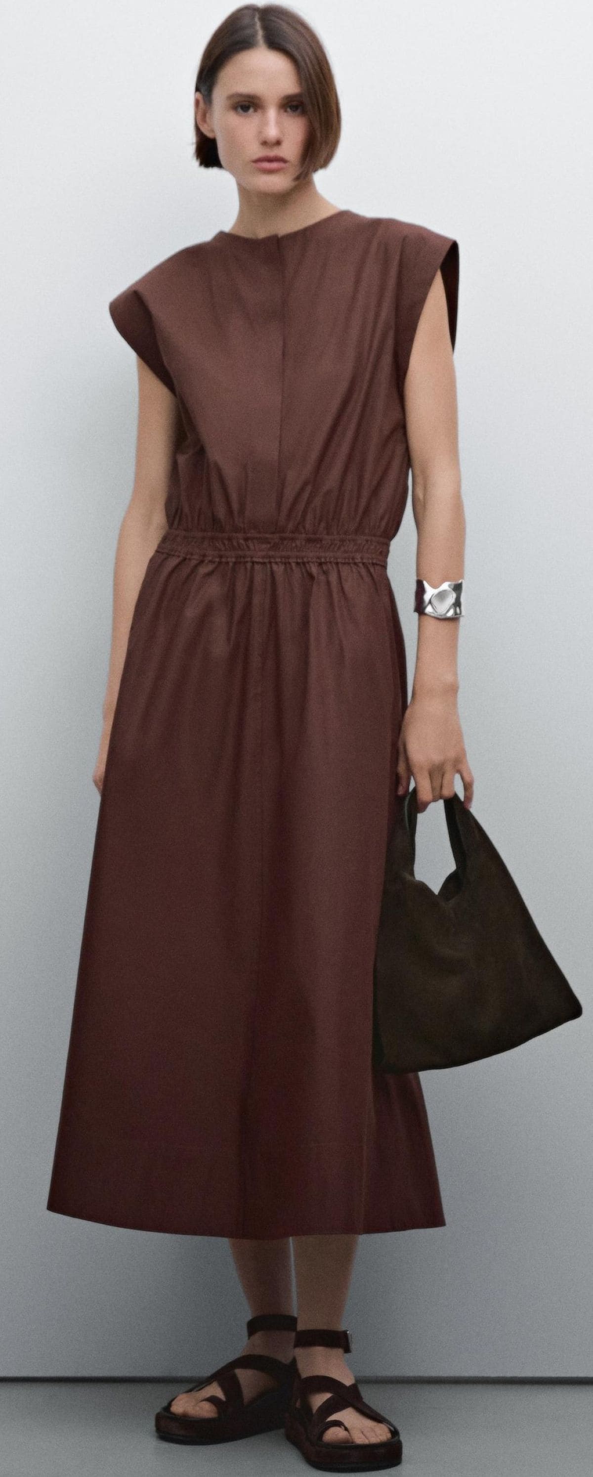 Vestido midi popelín cintura elástica de Massimo Dutti