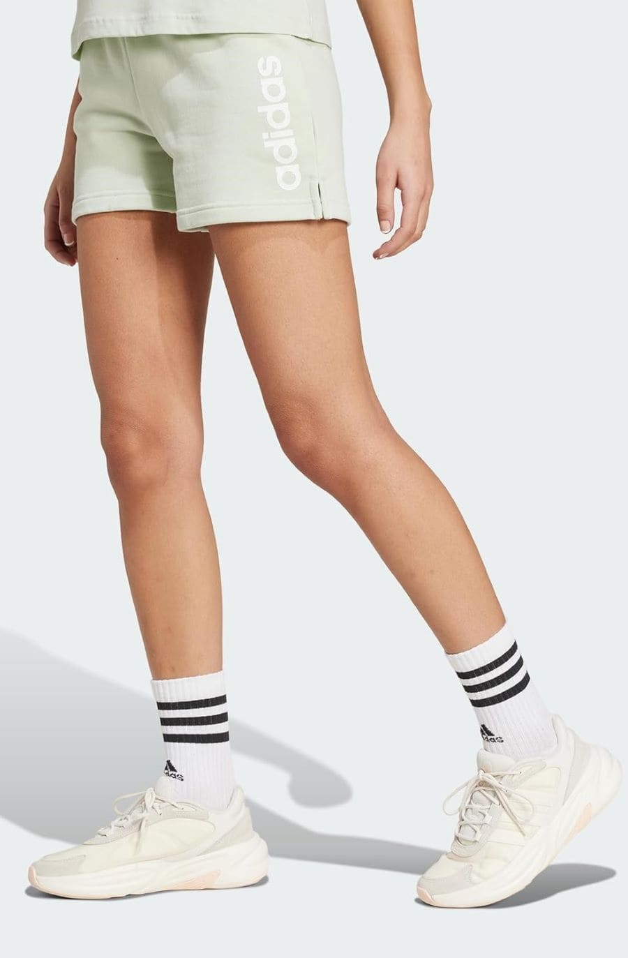 Pantalones cortos Adidas Essentials Linear French Terry