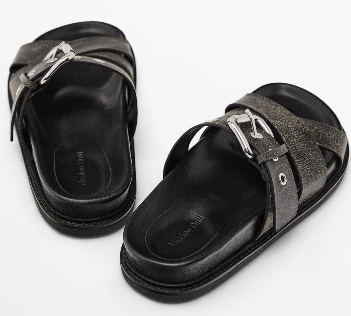 Sandalia piel craquelada cruzada