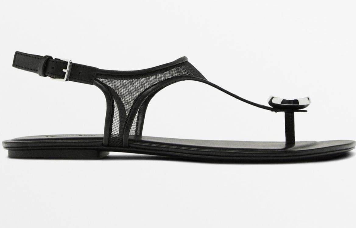 Sandalia rejilla con joya