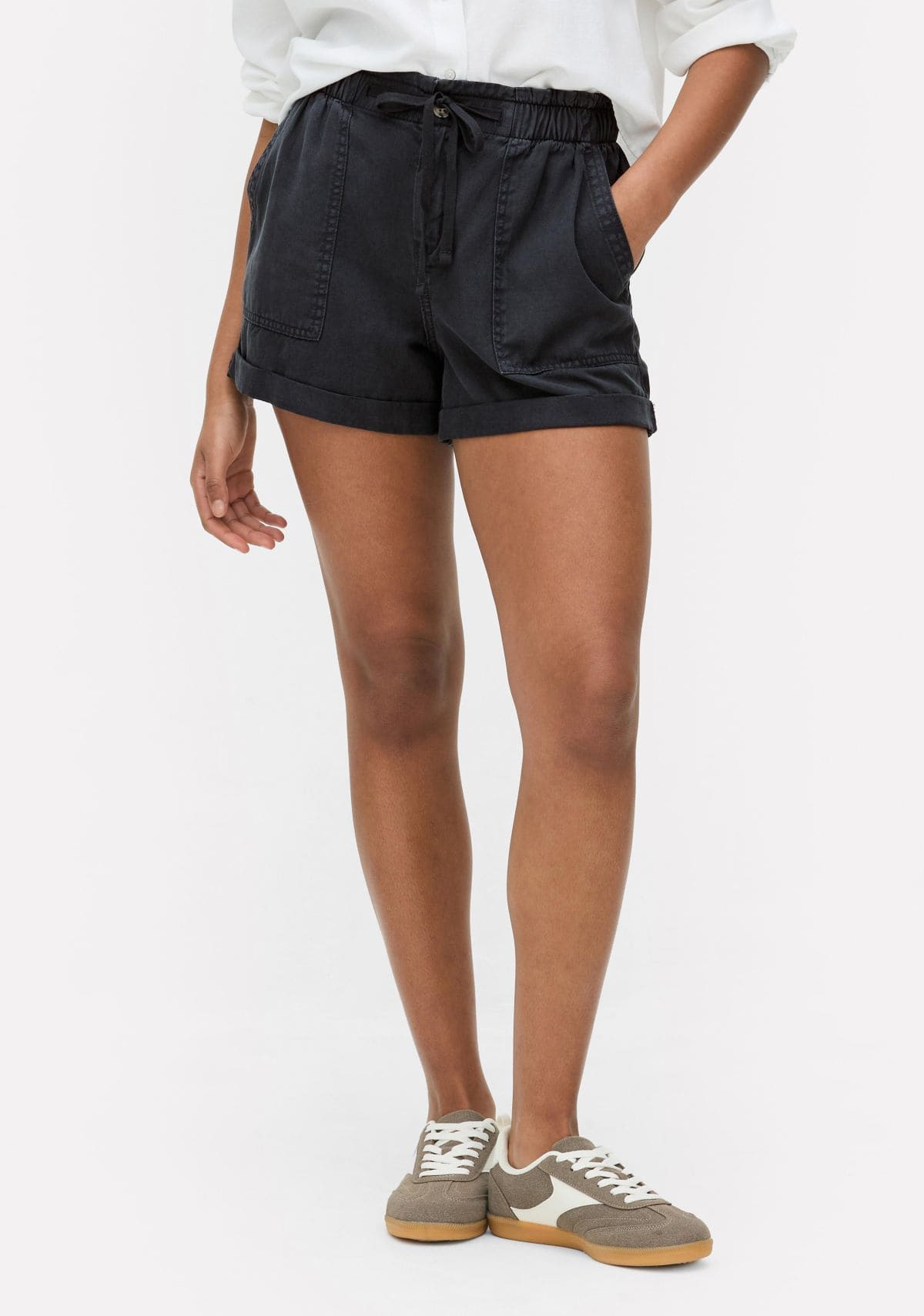 Pantalones cortos informales atados a la cintura de Primark