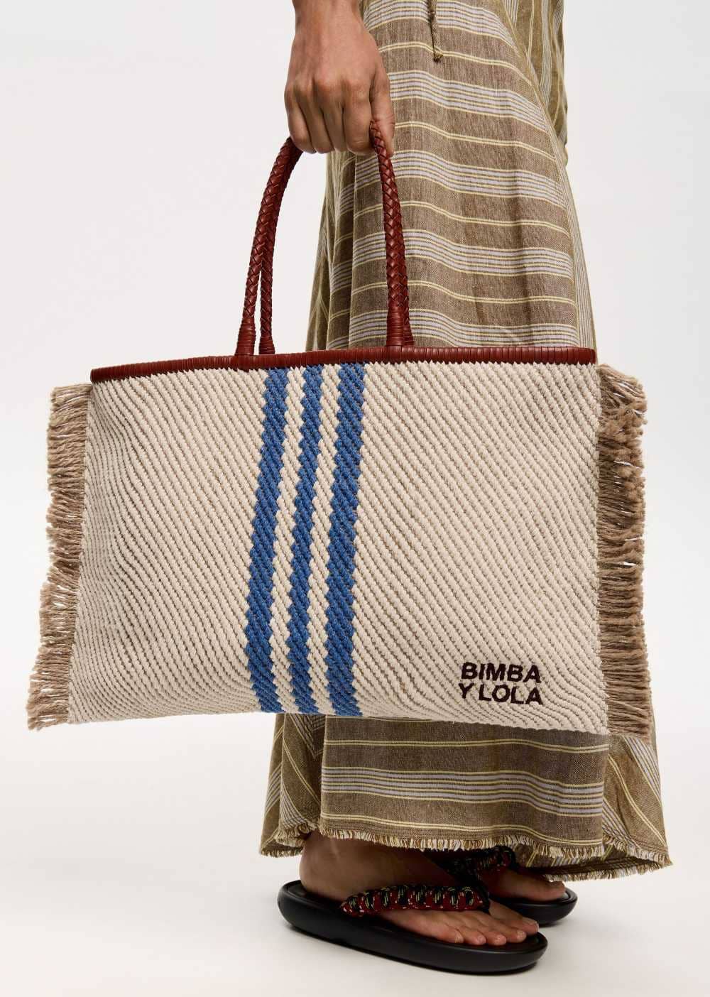 Bolso shopper grande crudo de Bimba y Lola