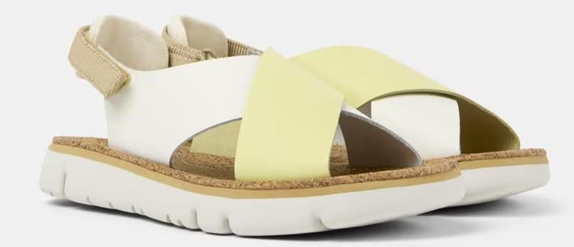 Sandalias planas Oruga