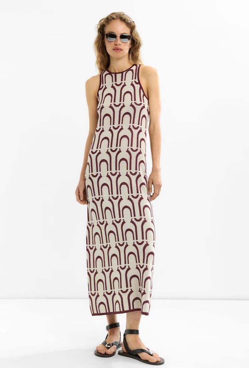 Vestido largo de punto jacquard con estampado de ondas