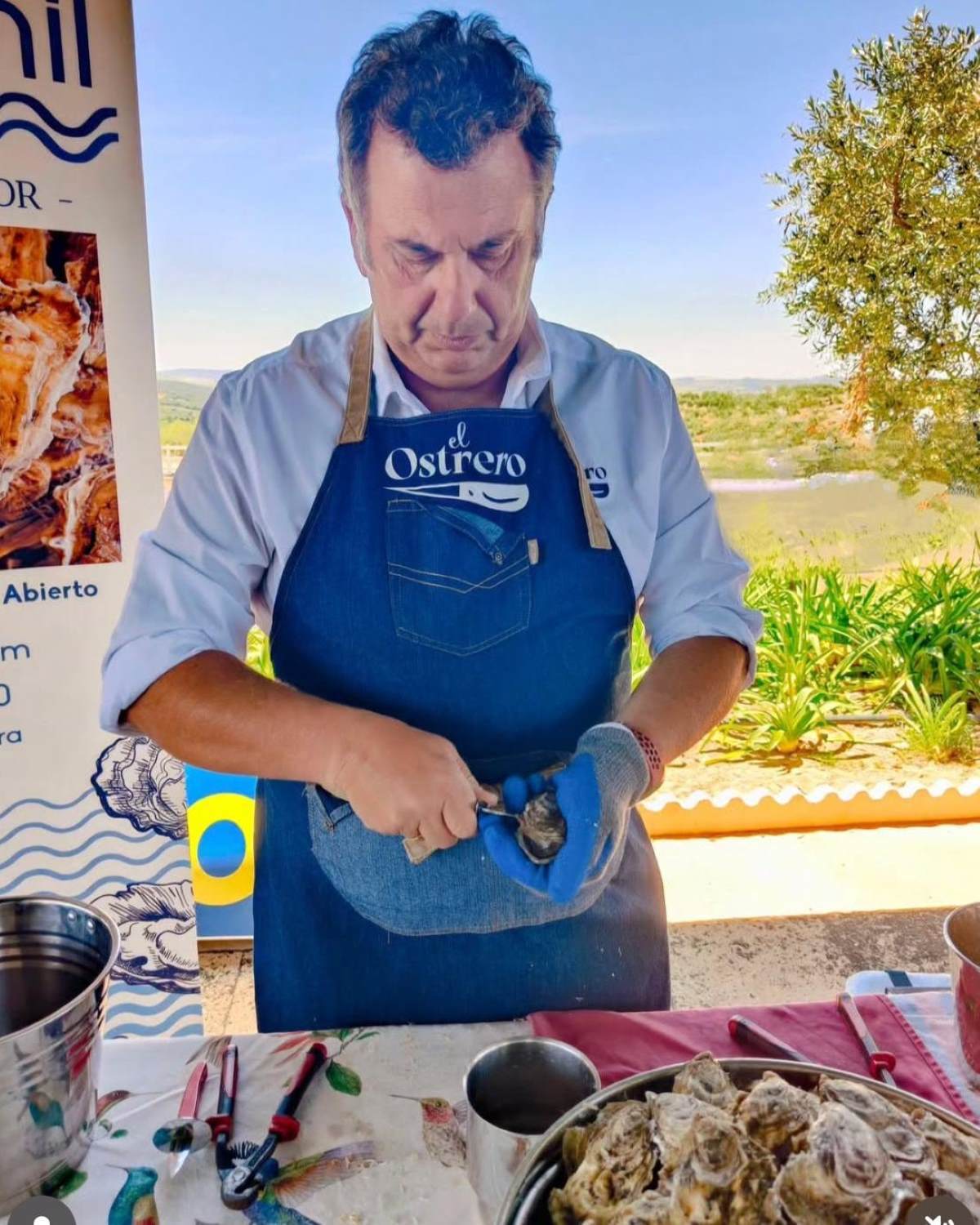 La empresa Levante y Agua ofrecerá una degustación de ostras durante el ronqueo en Alcampo Jerez