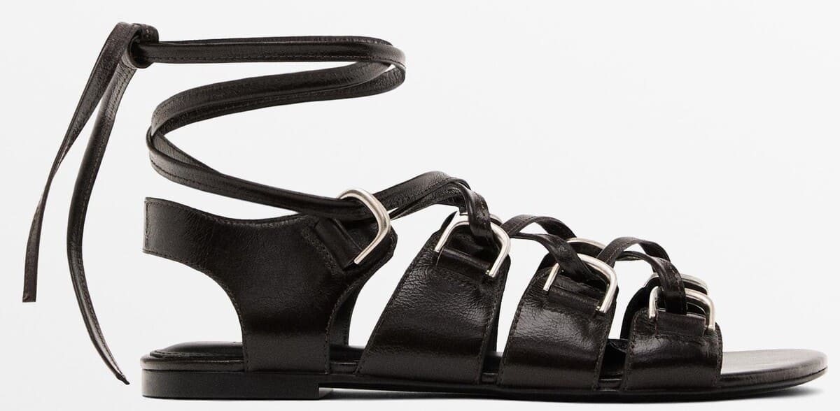 Sandalias con anillas