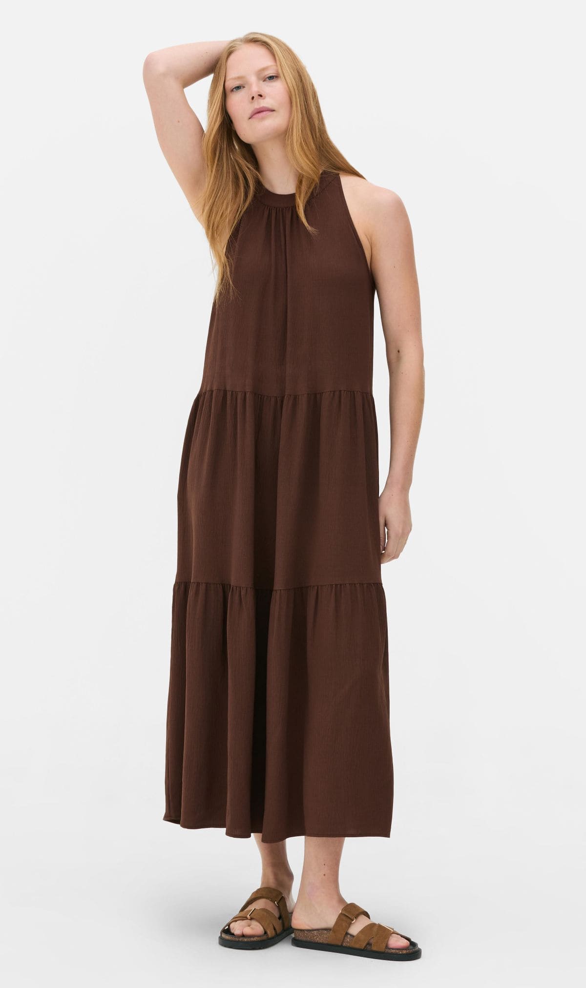 Vestido a capas de corte trapecio Paula Echevarría de Primark