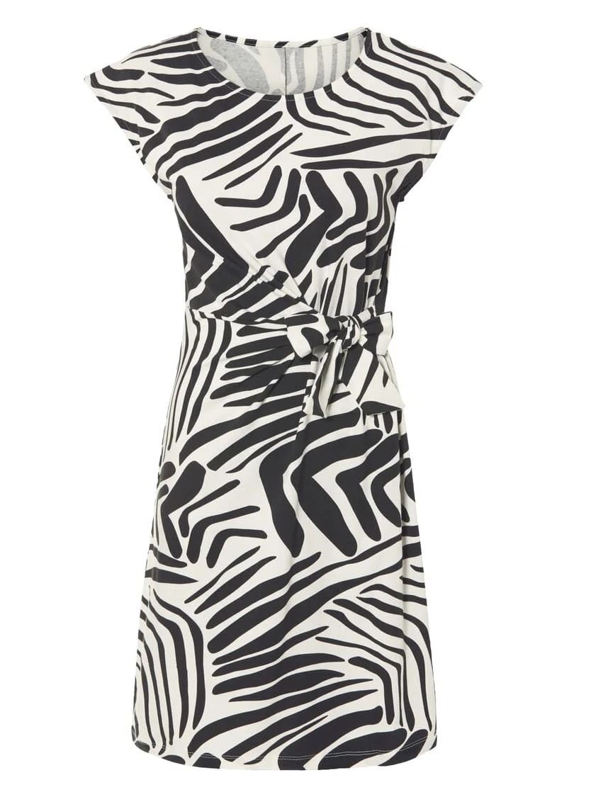 Vestido con lazada en la cintura