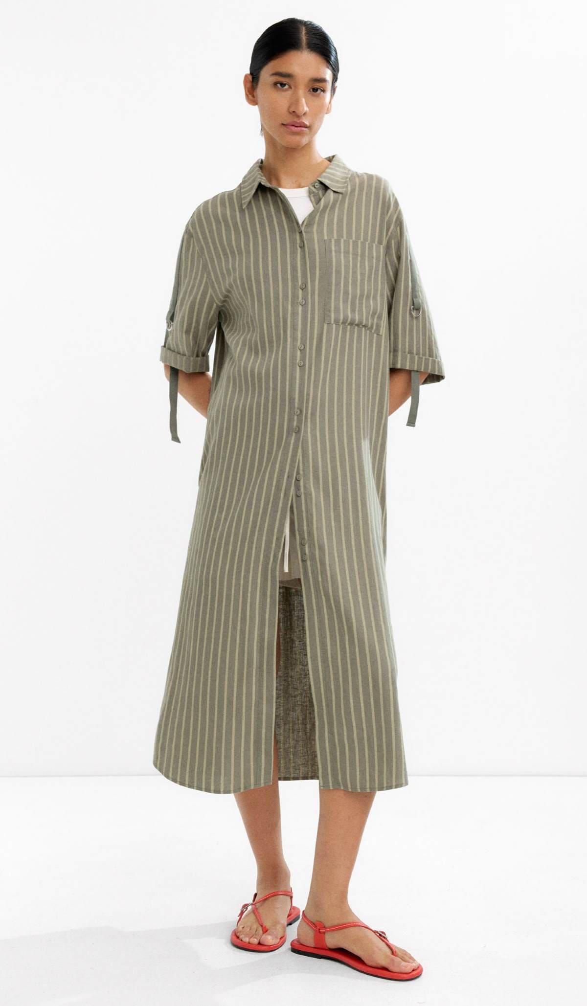 Vestido camisero de rayas mezcla de lino de Parfois