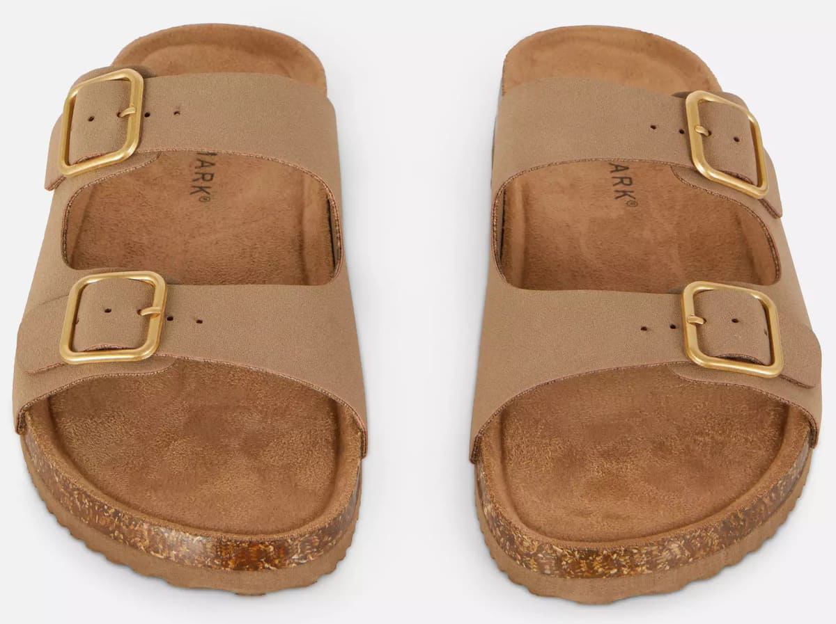 Las sandalias con doble tira y plantilla de corcho de Primark