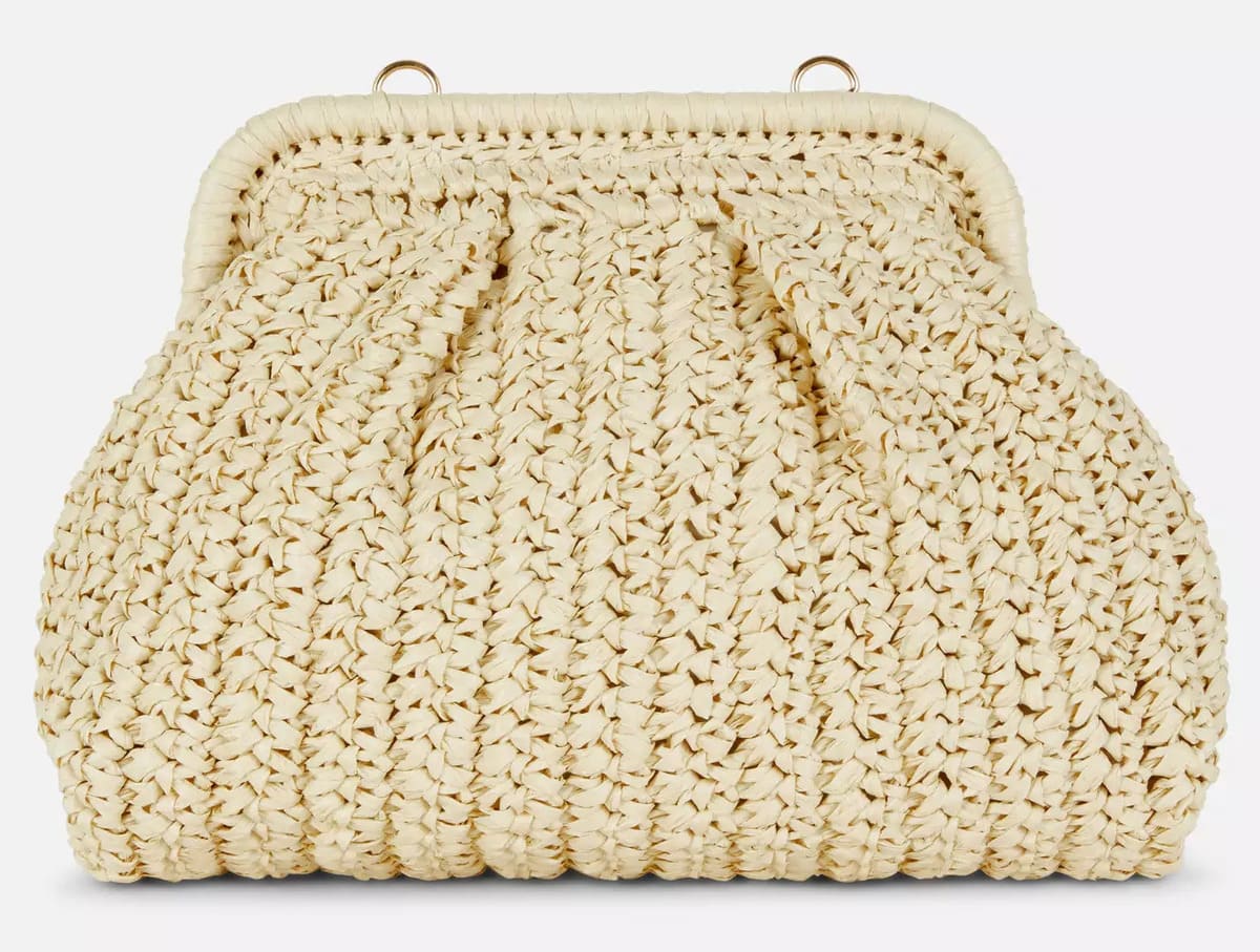 El bolso de mano de paja de Paula Echevarría en color natural de Primark