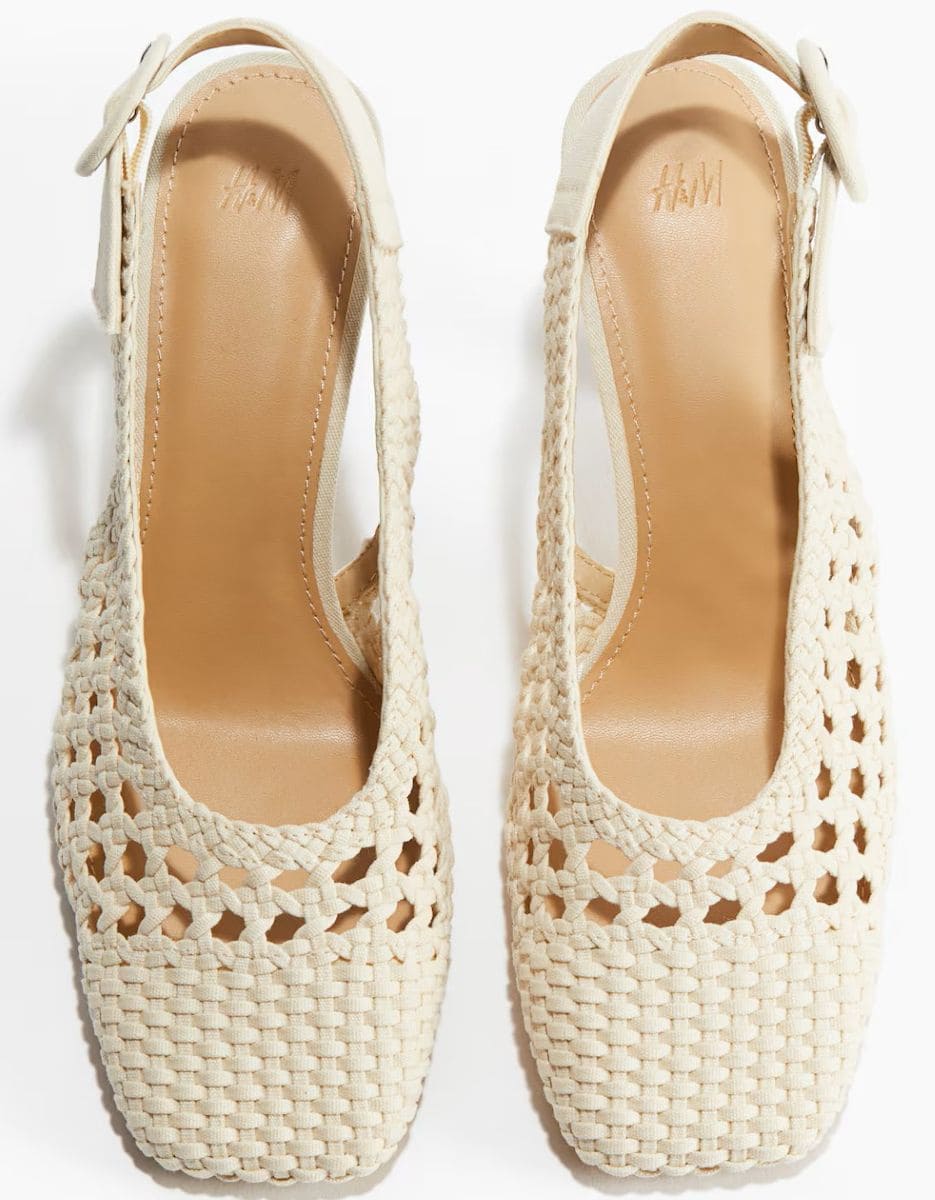 Salones destalonados en lona trenzada