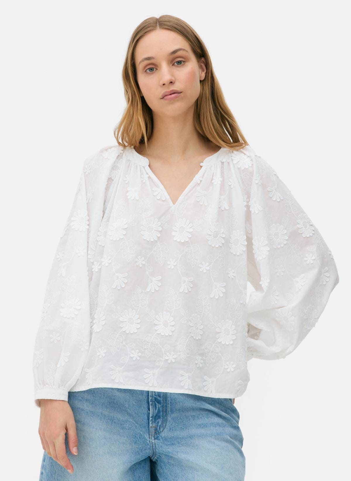 Blusa con aplicación floral de Primark