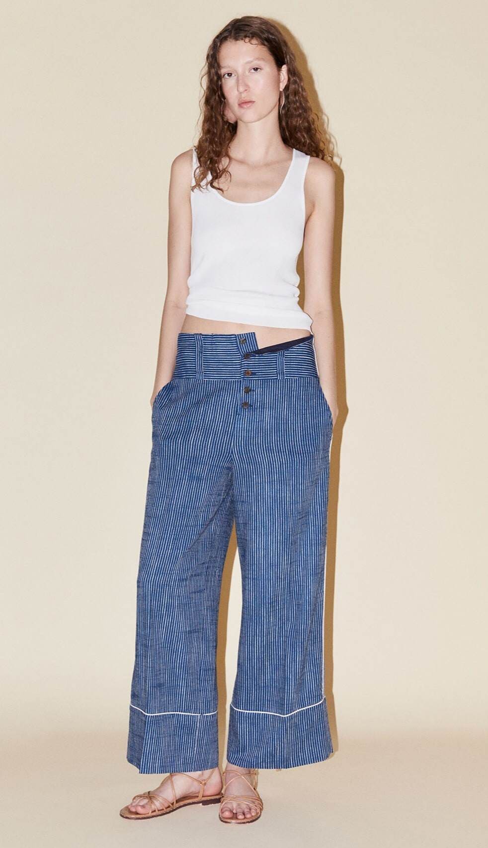 Pantalón rayas de Sfera